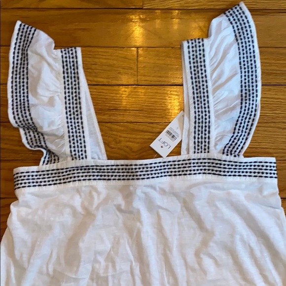 Stitched Ruffle Sleeve Top - Picture 3 of 4